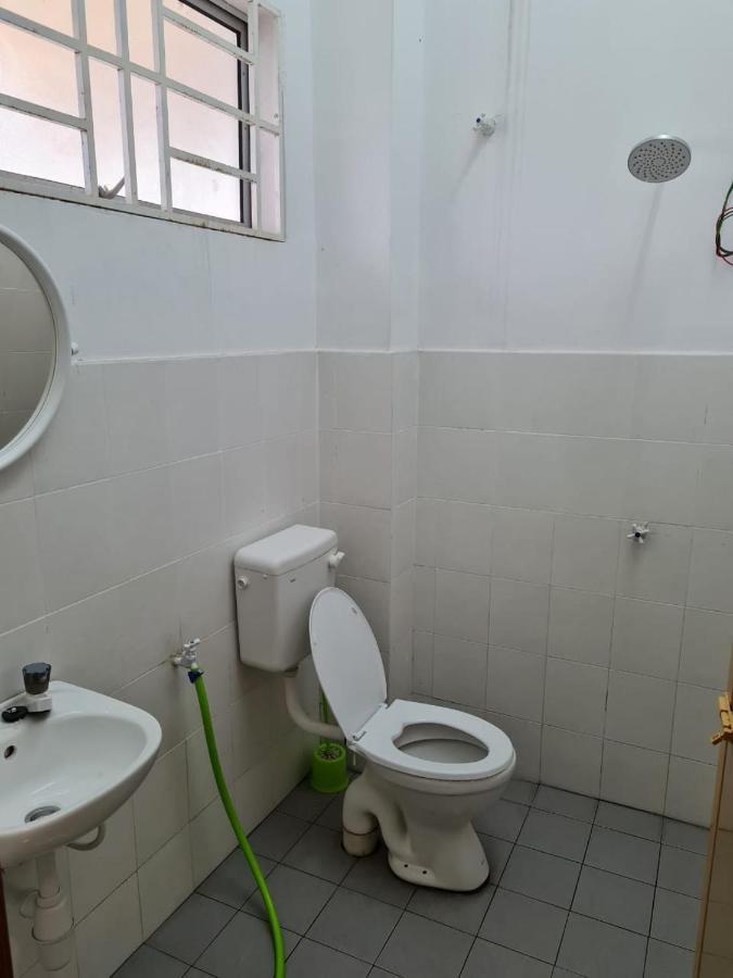 As'Cattleya Homestay เซปัง ภายนอก รูปภาพ